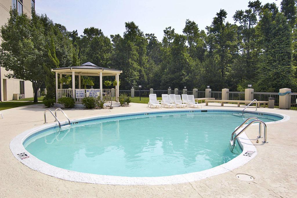 Days Inn By Wyndham Myrtle Beach Socastee Eksteriør billede